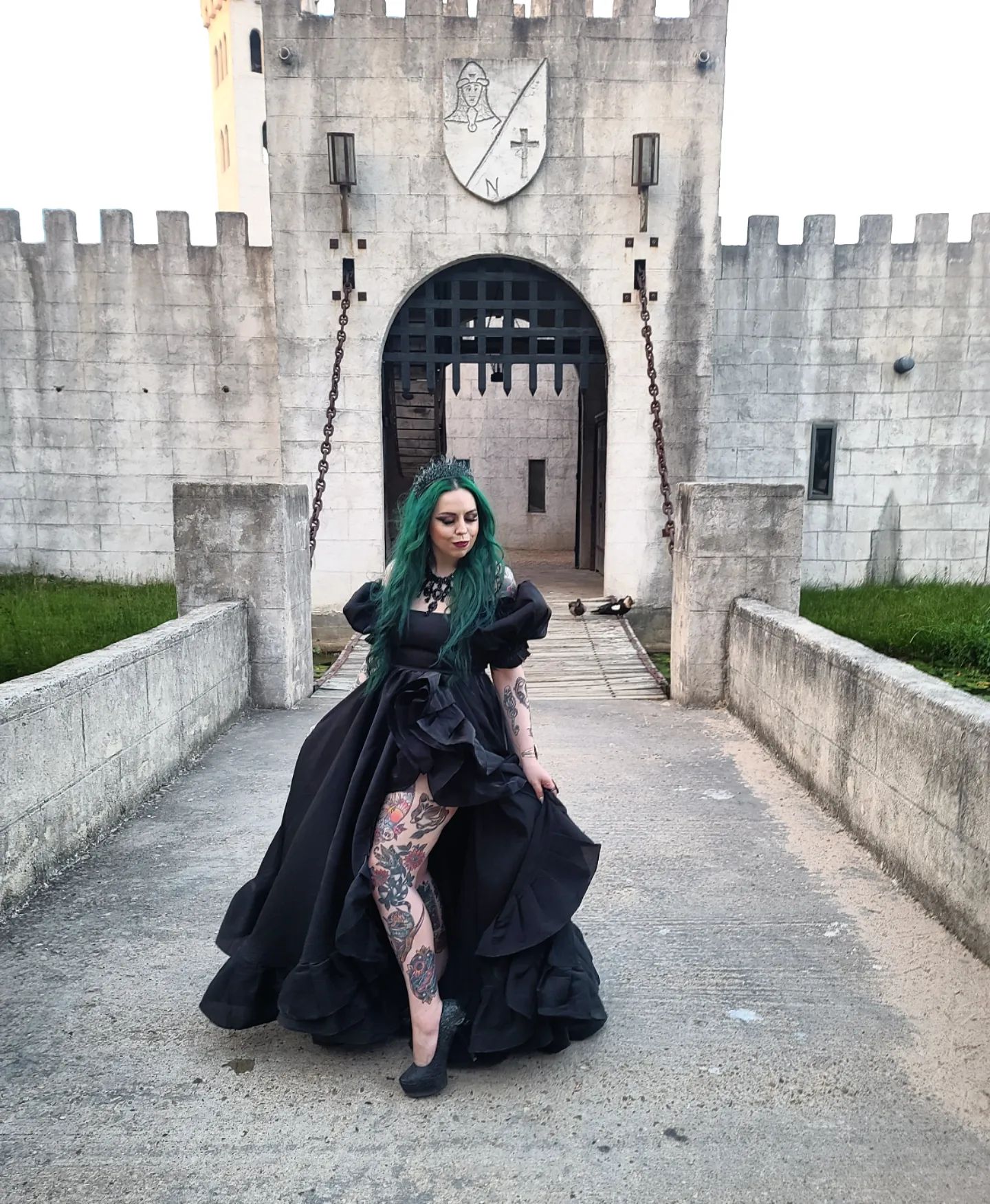 Just a queen doing queen shit at my castle. Typical Thursday.